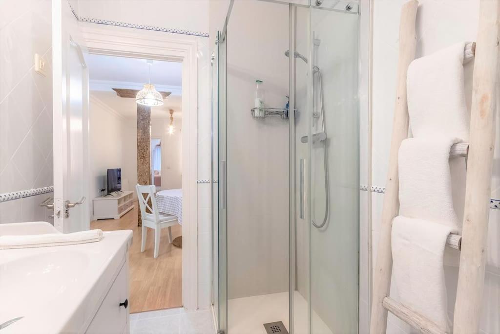Piso Diseno Deluxe Casco Viejo Entrada Autonoma Y Ascensor Apartment บิลเบา ภายนอก รูปภาพ